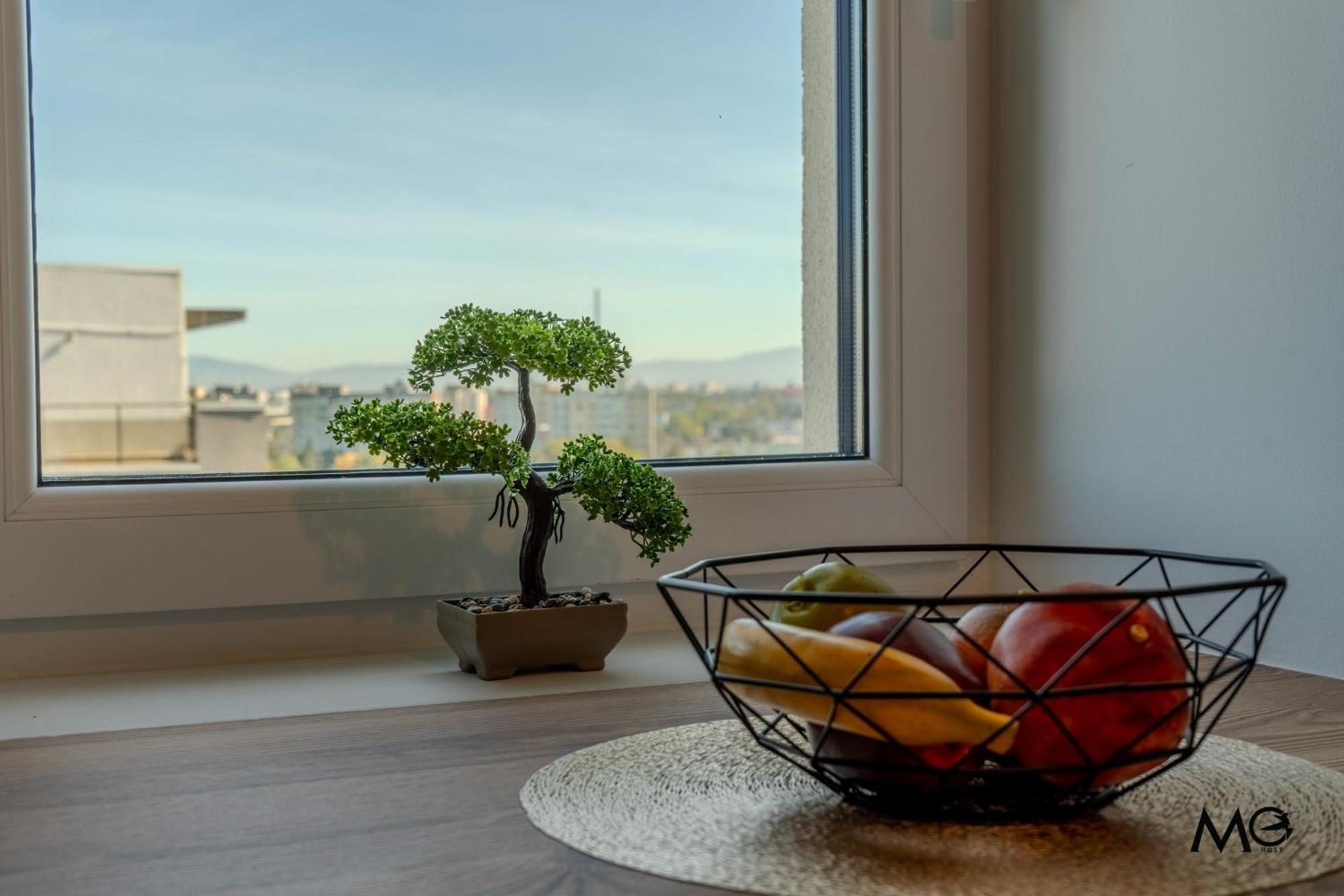 Mohost Accent - Luxury With Mountain View *