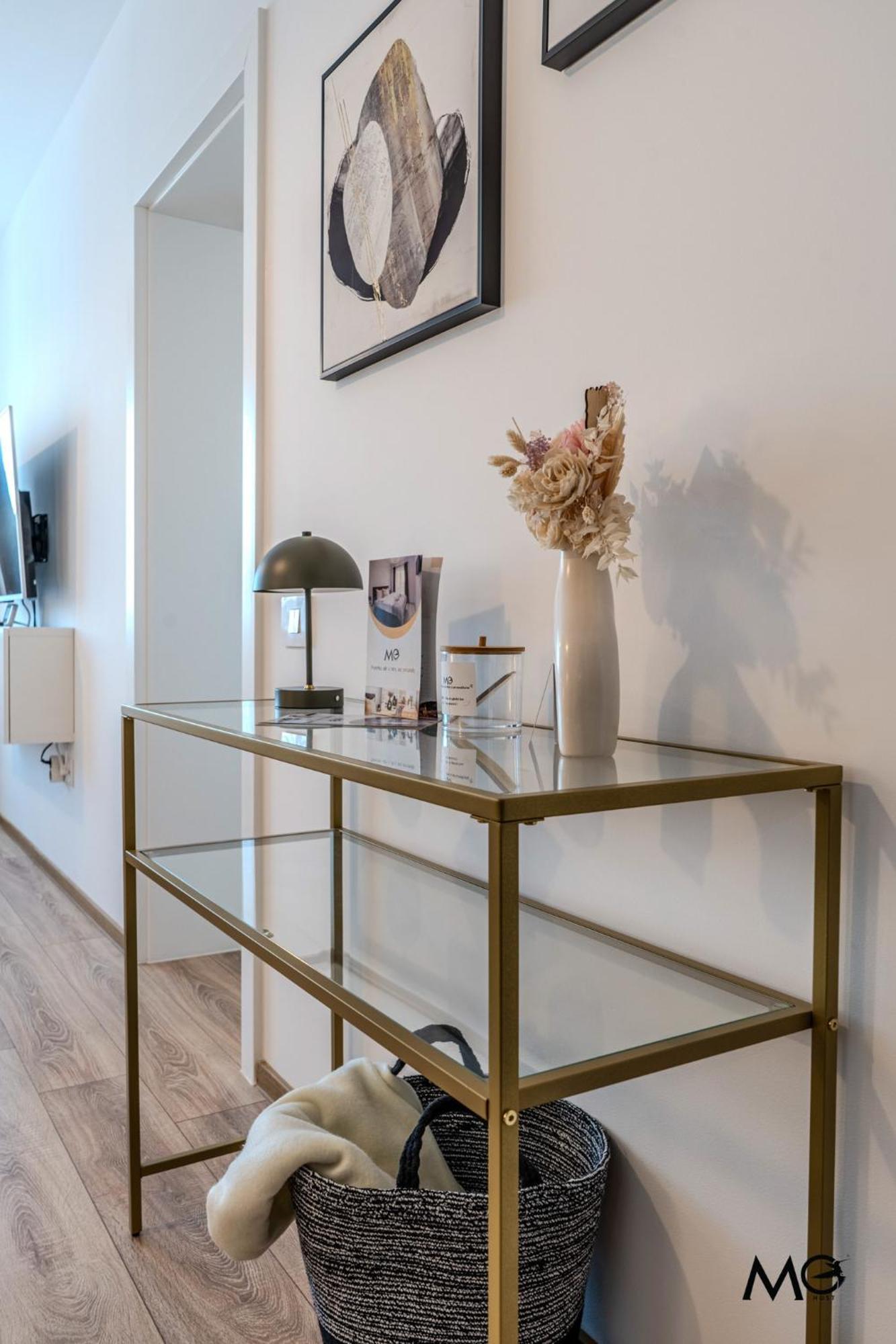 Mohost Accent - Luxury With Mountain View Apartament